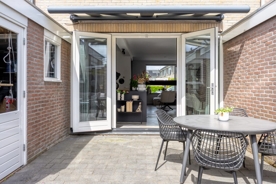 Foto 17 van Esdoornstraat 9