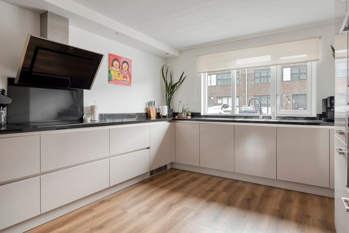 Photo 3 of Monetstraat 35