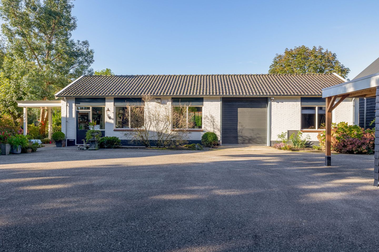 Foto 49 van Provincialeweg Oost 64