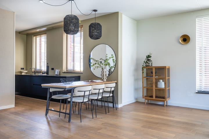 Tussenwoning te huur: Van Oudheusdenstraat 10, Woerden