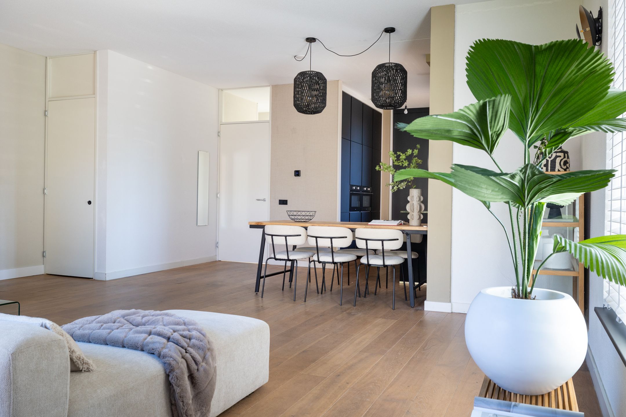 Spacious corner home with private garden and rooftop terrace in Woerden city center — 15