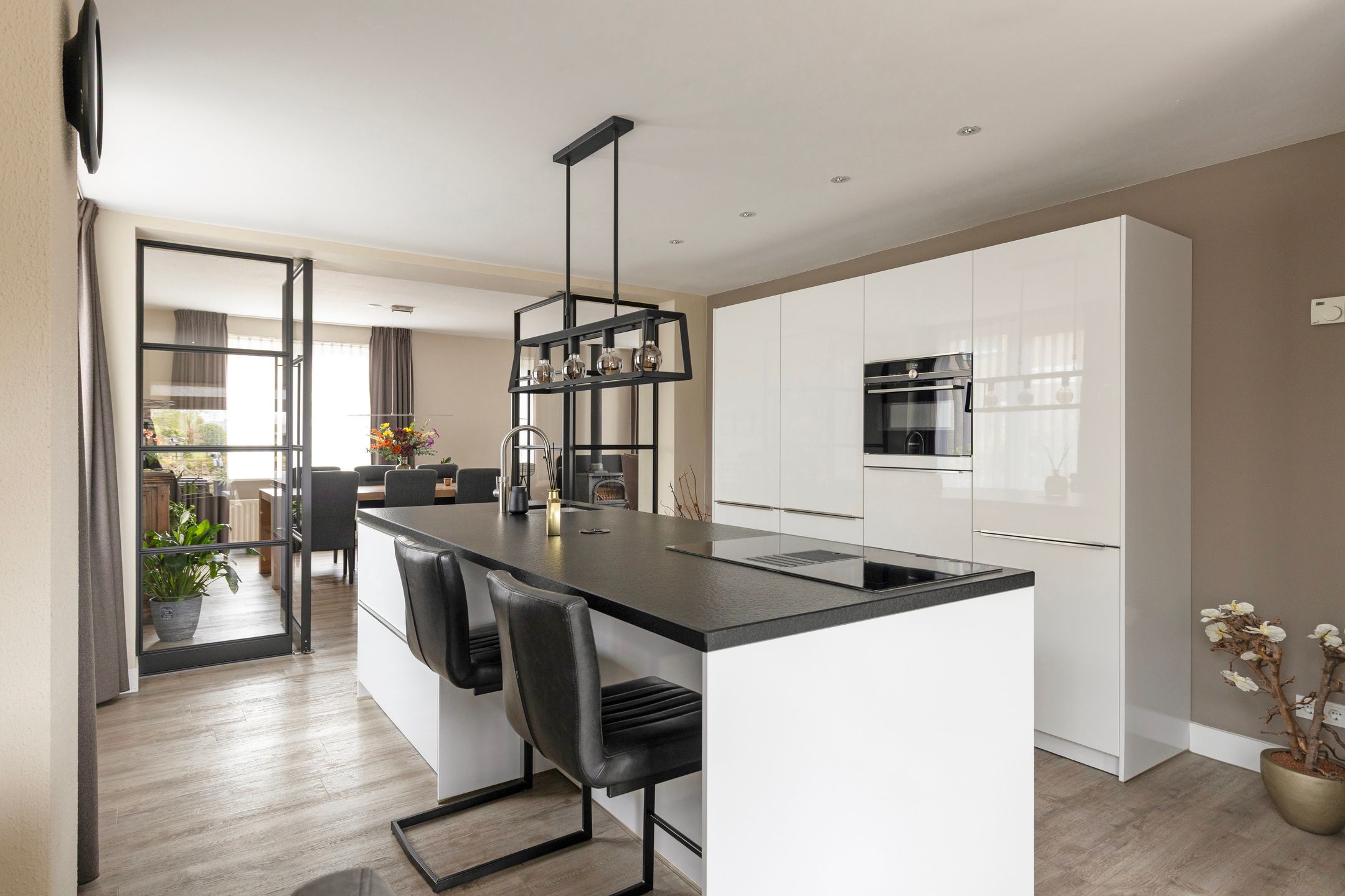 Foto 6 van Laagstraat 12