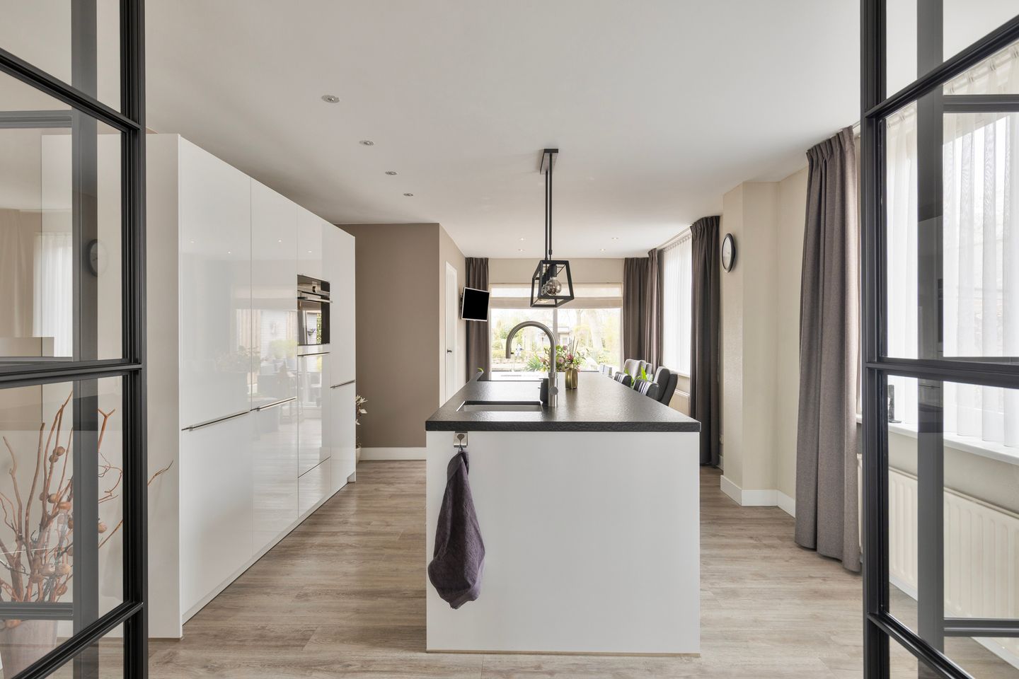 Foto 5 van Laagstraat 12