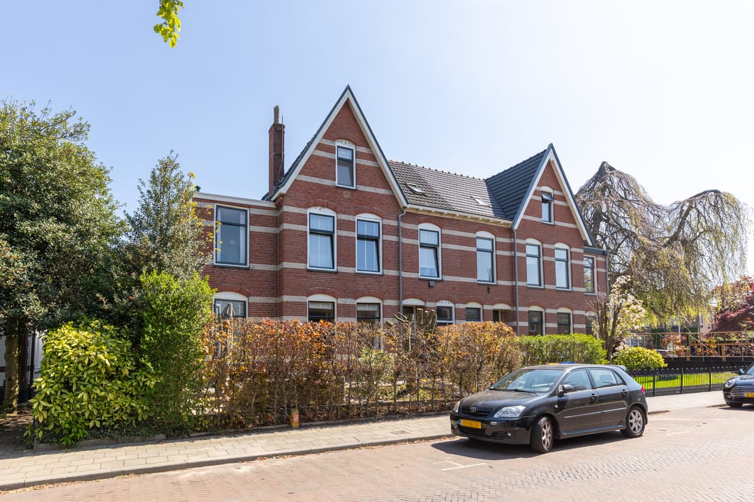 Photo 2 of Prins Hendrikstraat 8