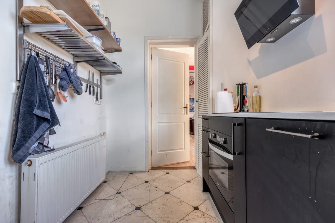 Recently Refreshed 4-Bedroom Upper Apartment Near TU Delft — 13