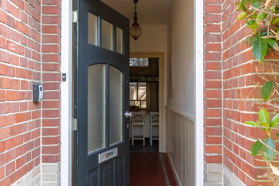 Photo 7 of Prins Hendrikstraat 8