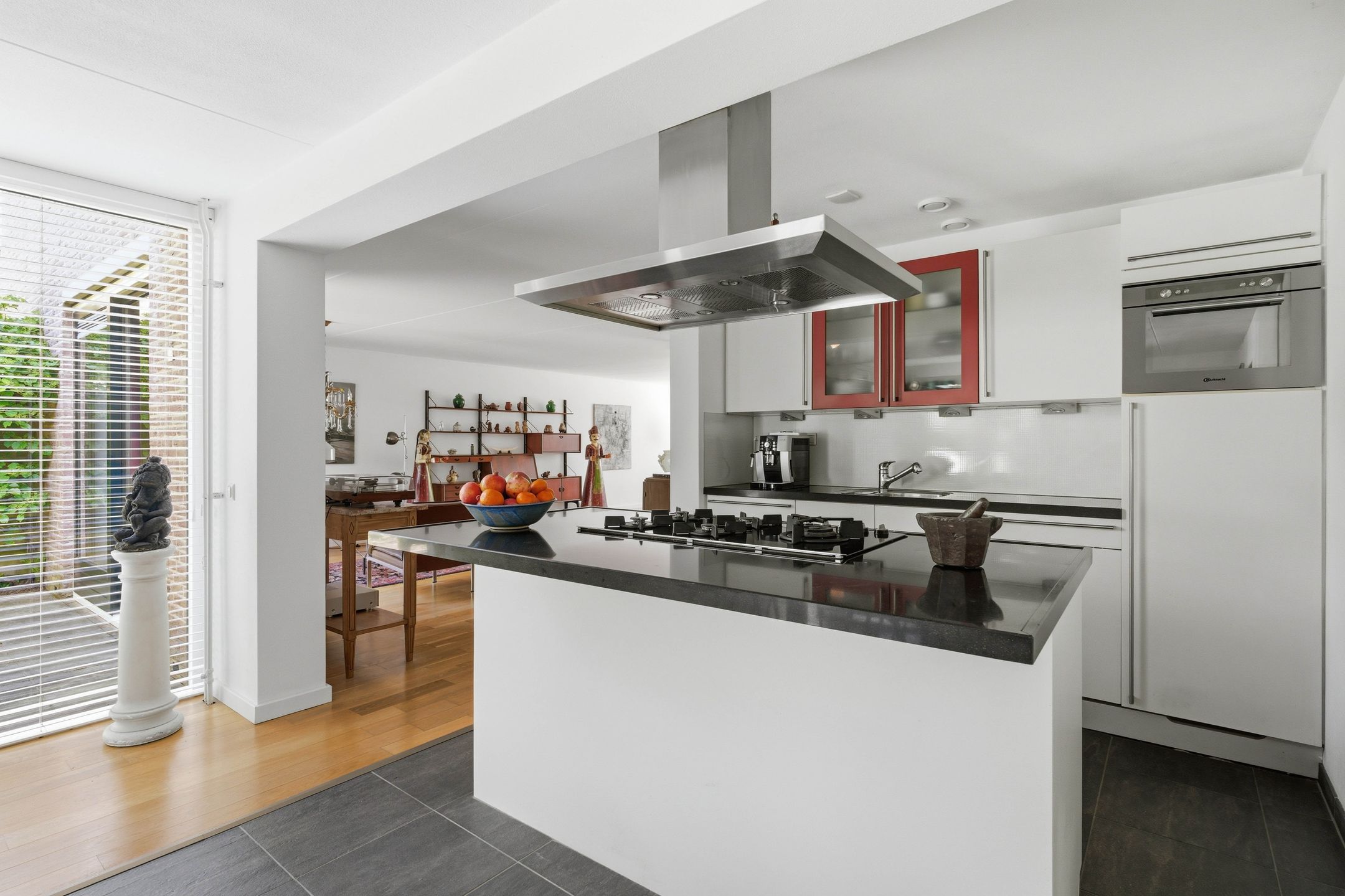 Photo 12 of Harriët Freezerlaan 66