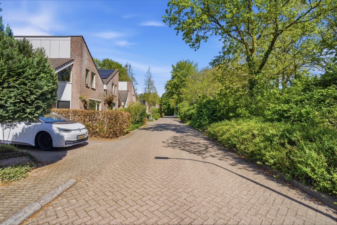 Photo 43 of Harriët Freezerlaan 66