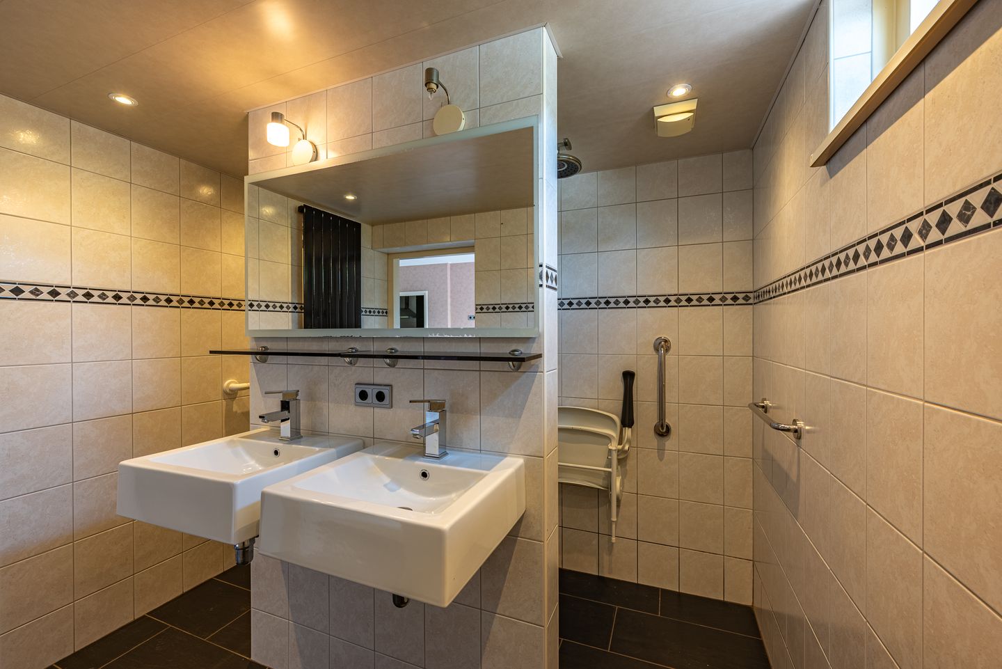 Photo 19 of de Haverkamp 24