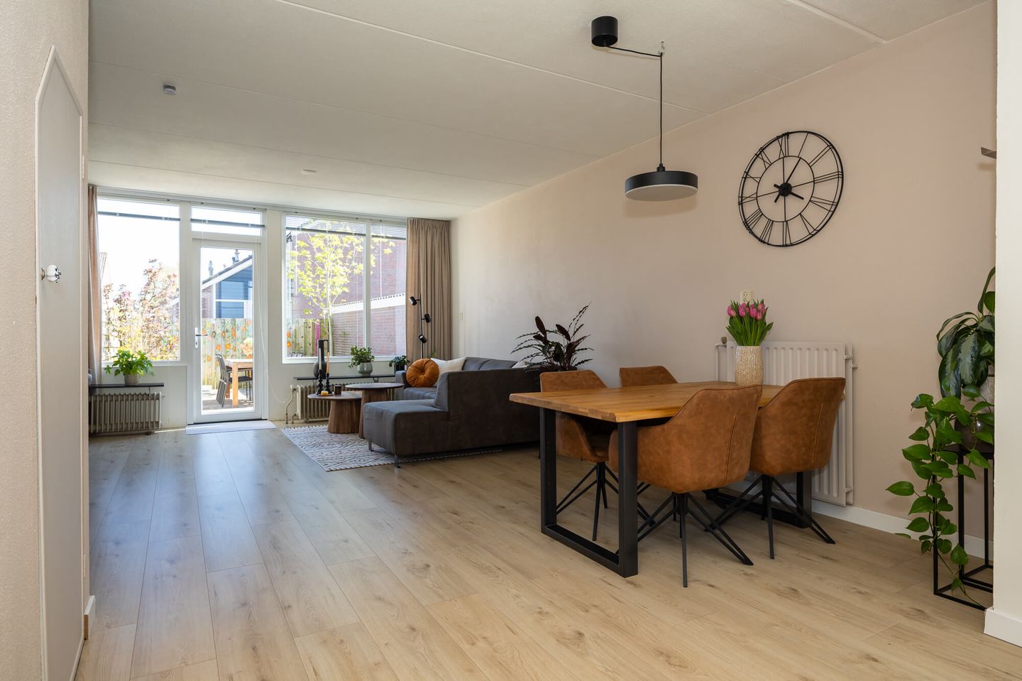 Foto 4 van Volkersweg 19