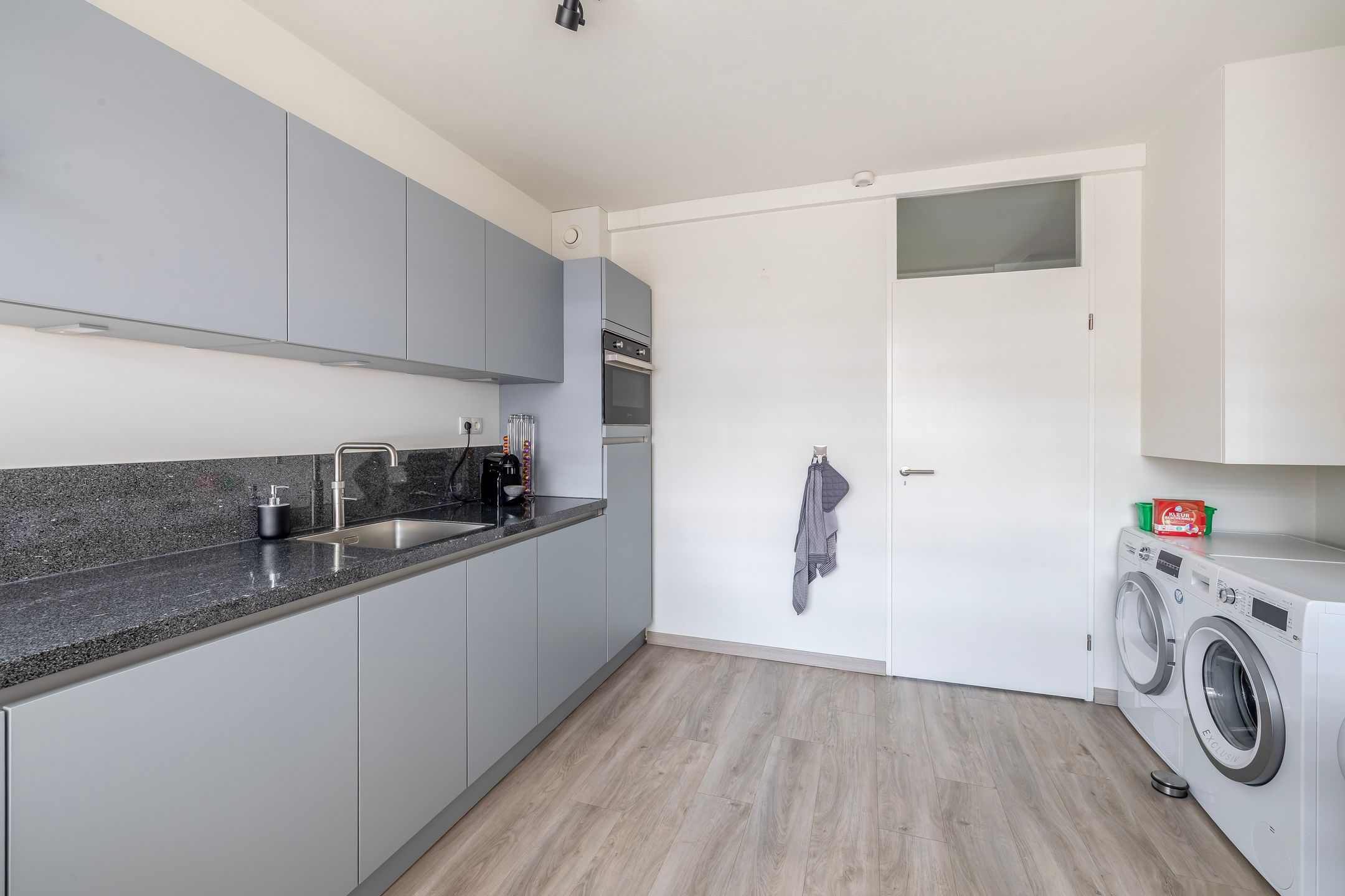 Foto 18 van Maaskade 66