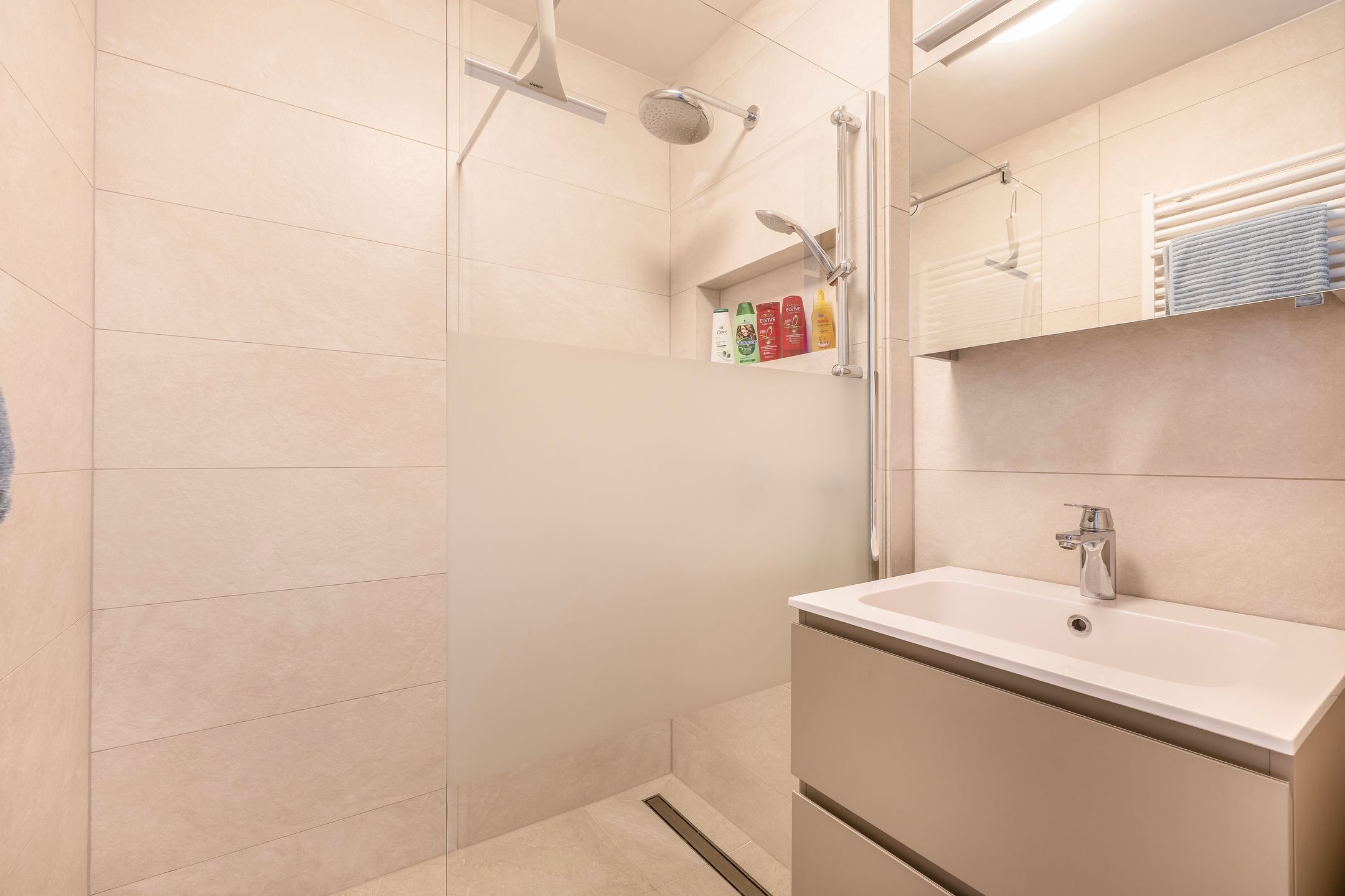 Foto 24 van Maaskade 66