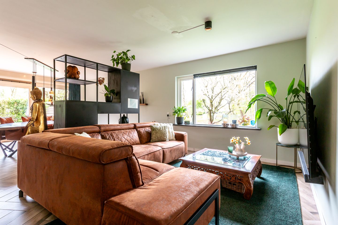 Spacious detached villa with ground floor bedroom and bathroom in sought-after Lelystad neighborhood — 10