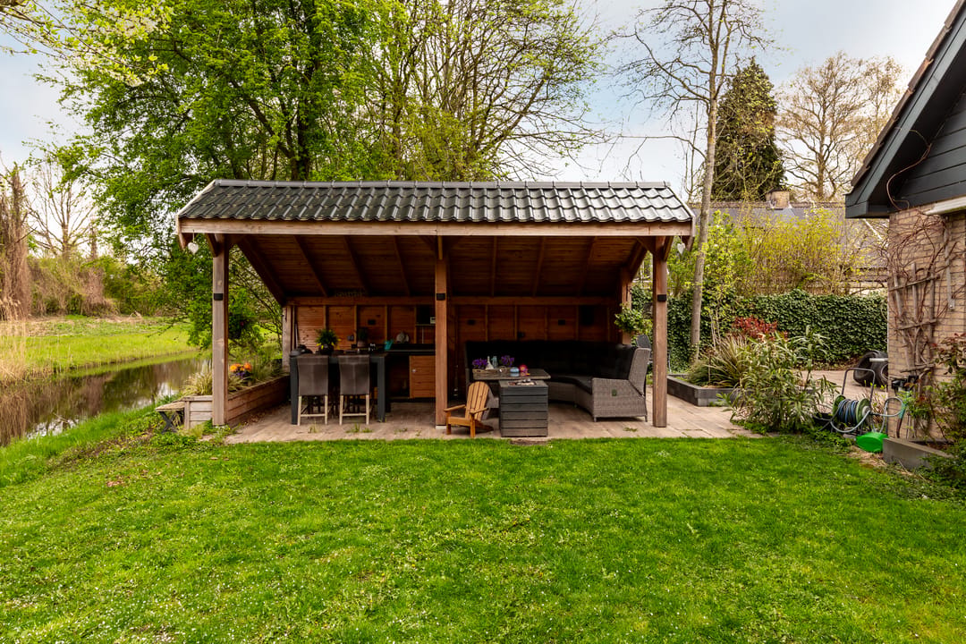 Spacious detached villa with ground floor bedroom and bathroom in sought-after Lelystad neighborhood — 43