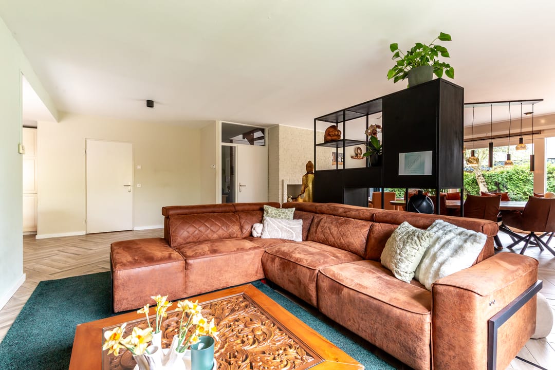 Spacious detached villa with ground floor bedroom and bathroom in sought-after Lelystad neighborhood — 11