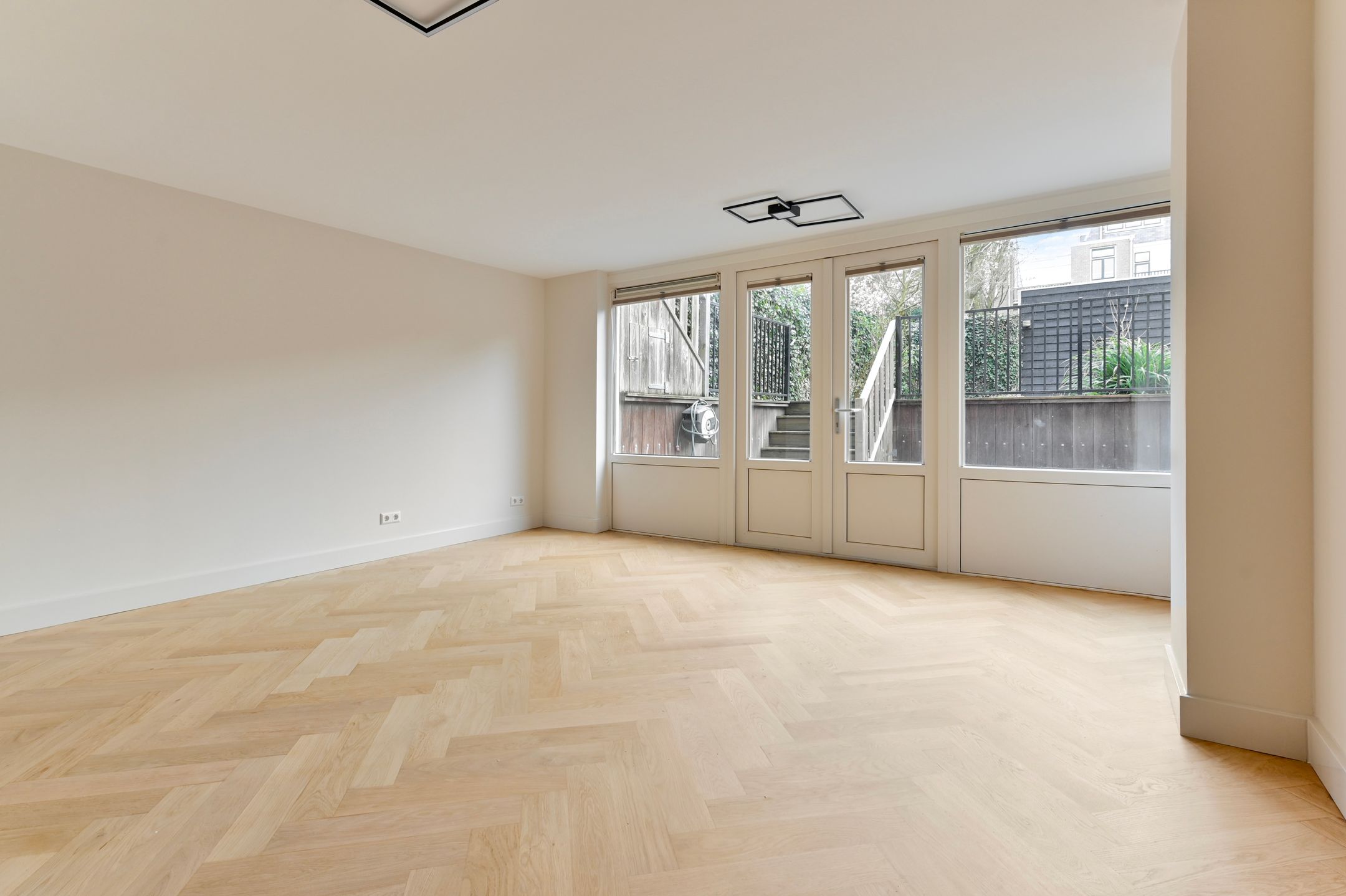 Foto 18 van Raamweg 22