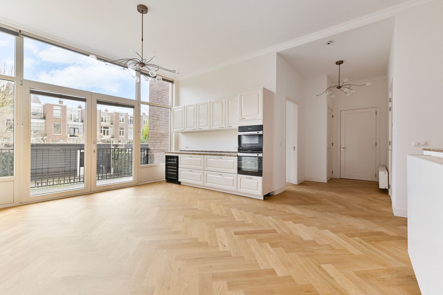 Foto 10 van Raamweg 22