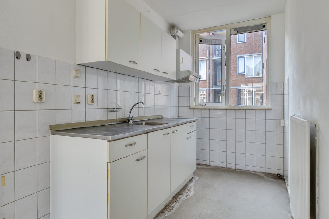 Photo 11 of Van Dishoeckstraat 140