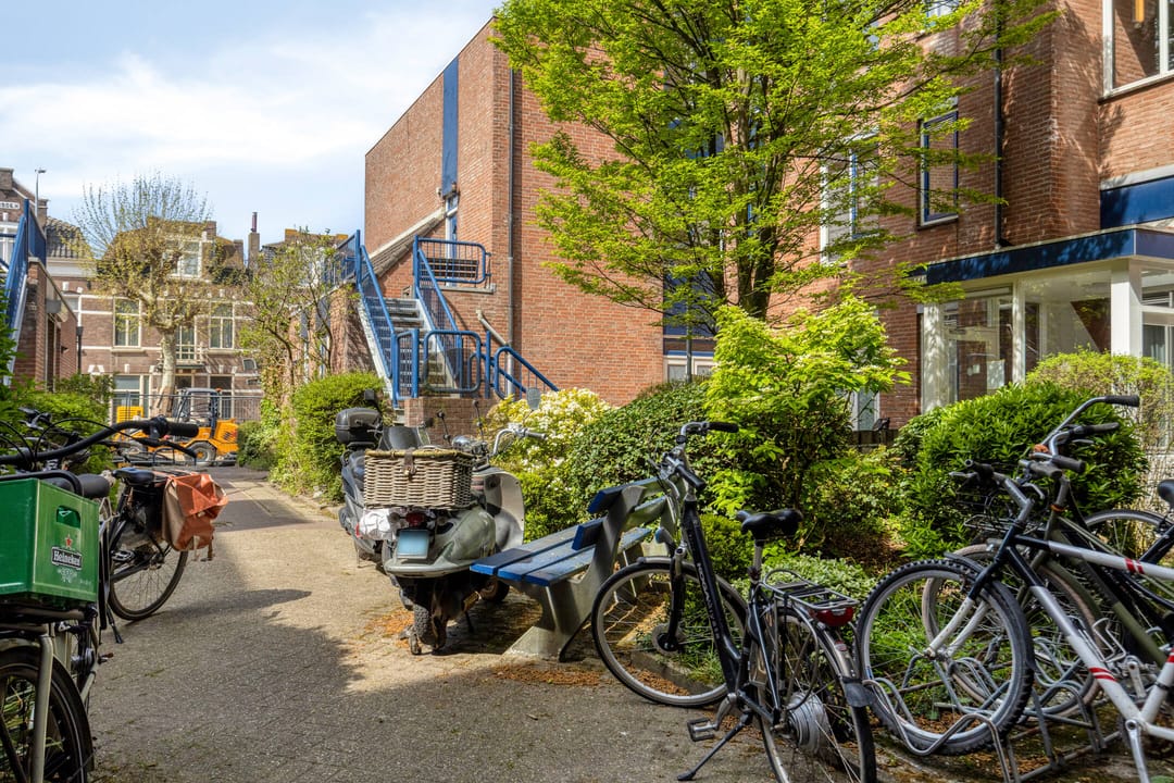 Photo 28 of Van Dishoeckstraat 140