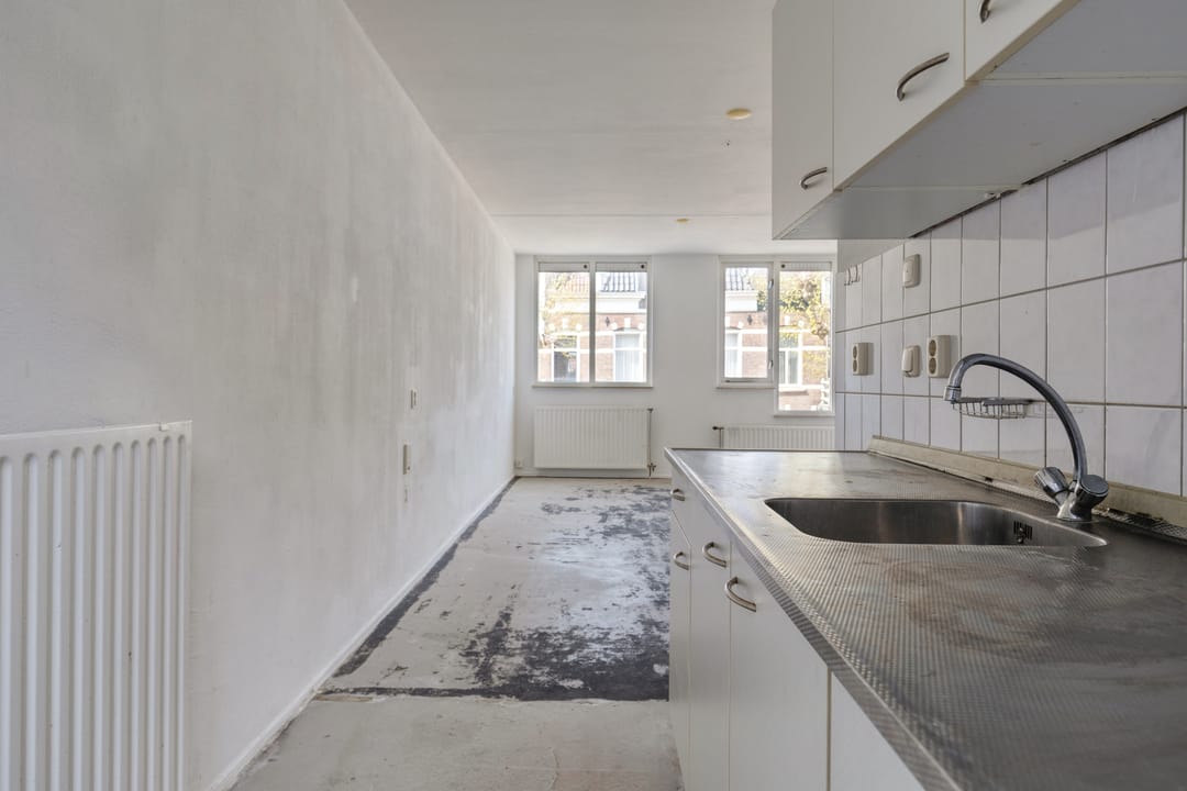 Photo 13 of Van Dishoeckstraat 140