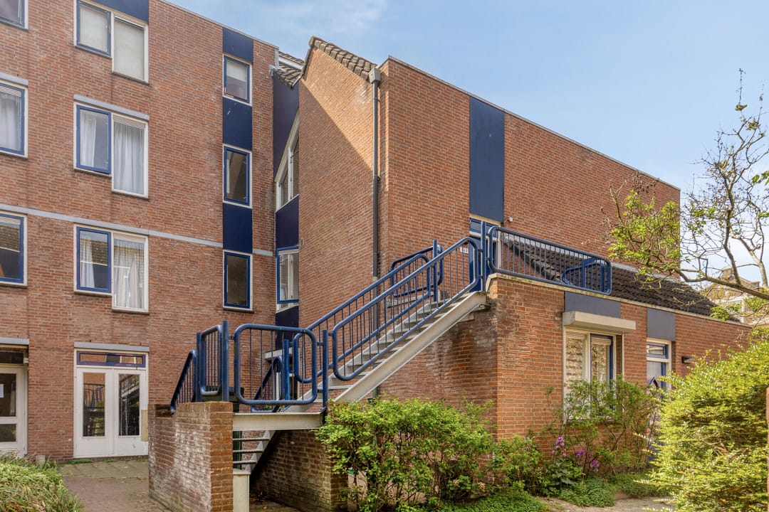 Photo 1 of Van Dishoeckstraat 140