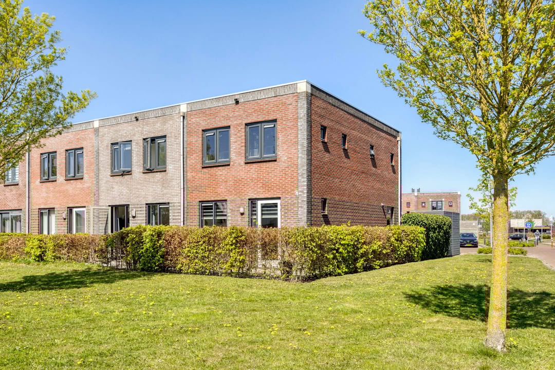 Foto 8 van Fibula 63