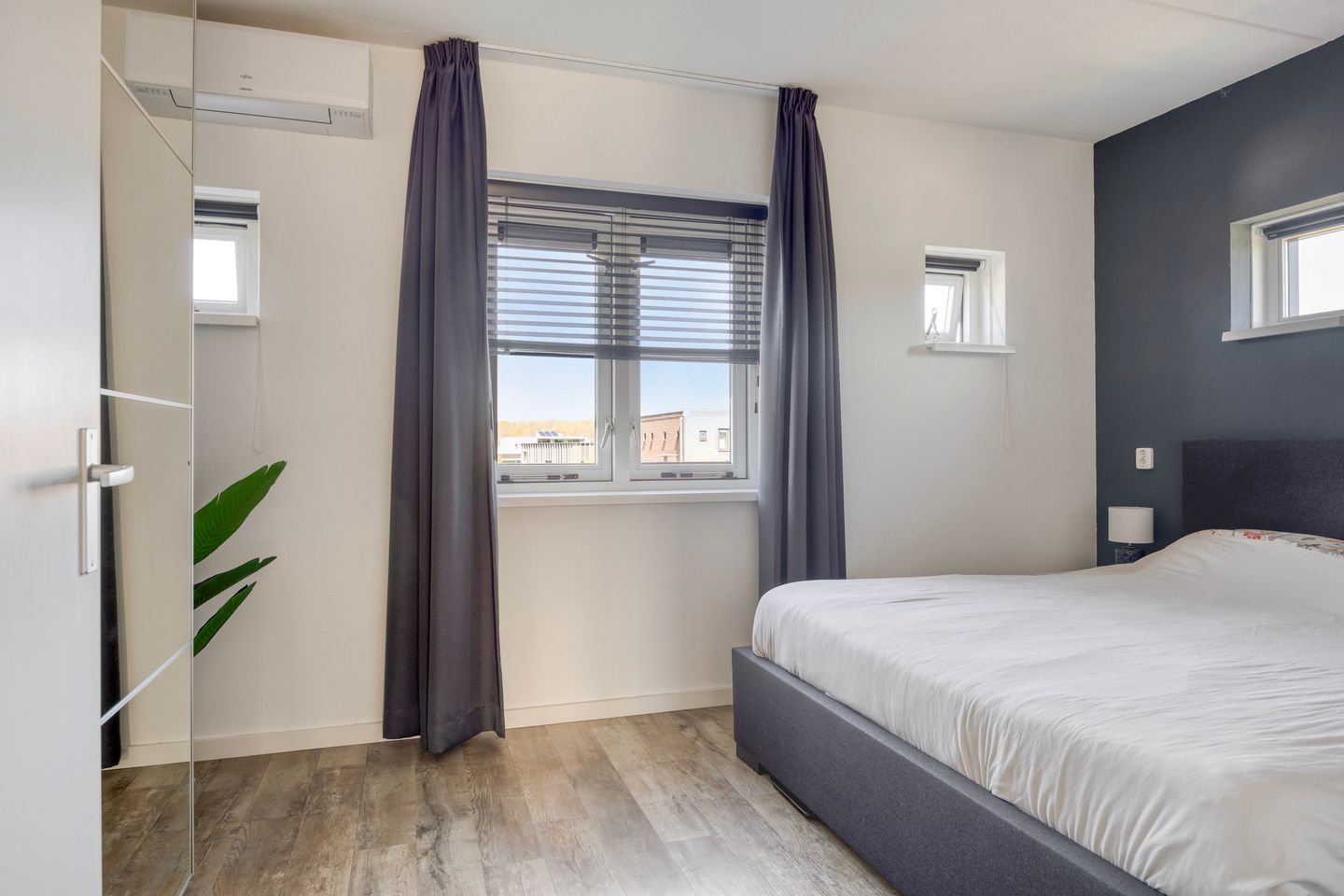 Foto 35 van Fibula 63