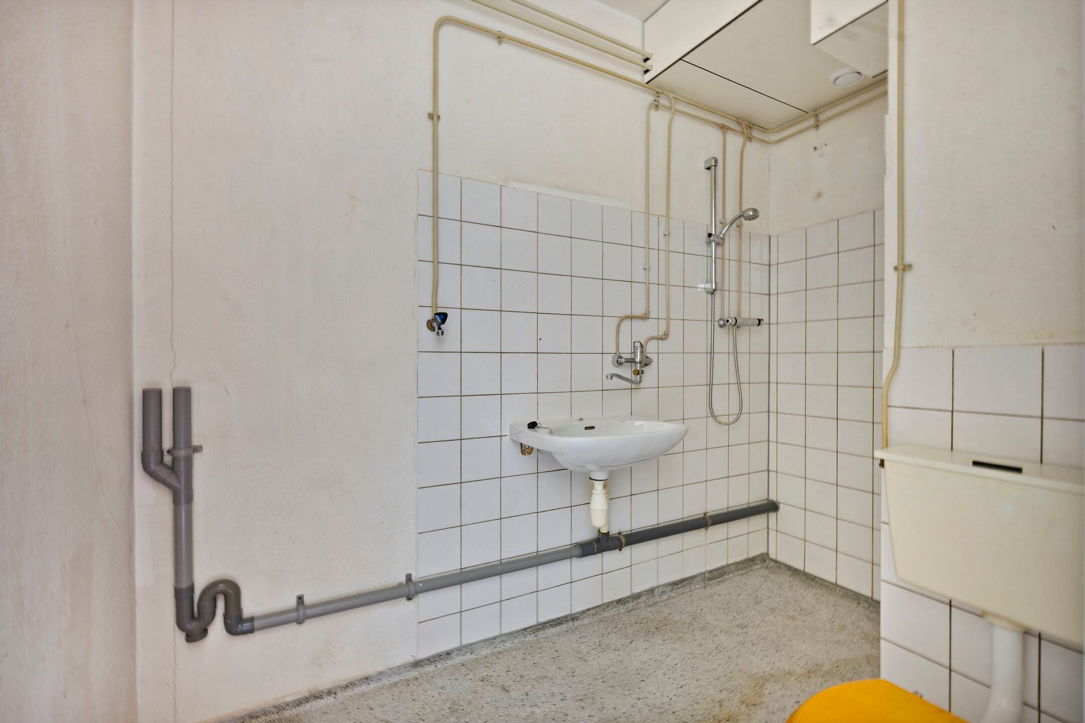Renovation Apartment with South-Facing Balcony in Amsterdam Noord — 15