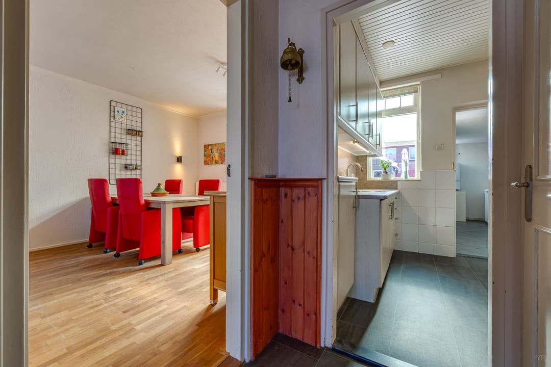 Photo 13 of Biesboschlaan 8