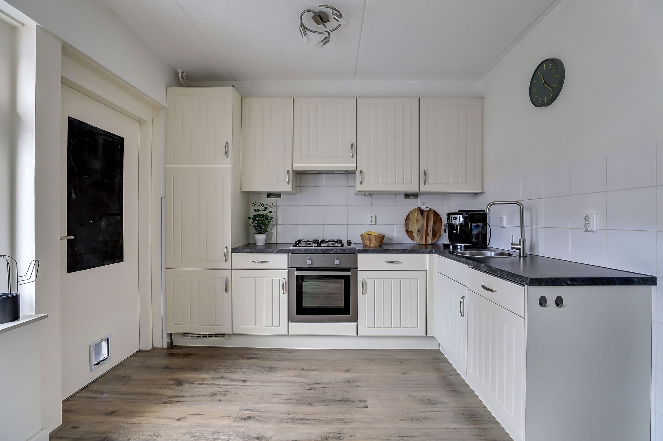 Foto 15 van Klaas Rienewerfstrjitte 39