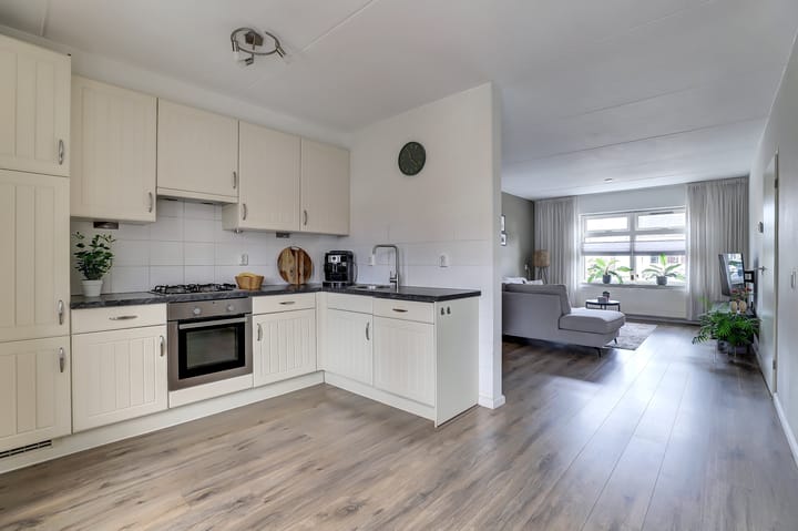 Photo 2 of Klaas Rienewerfstrjitte 39