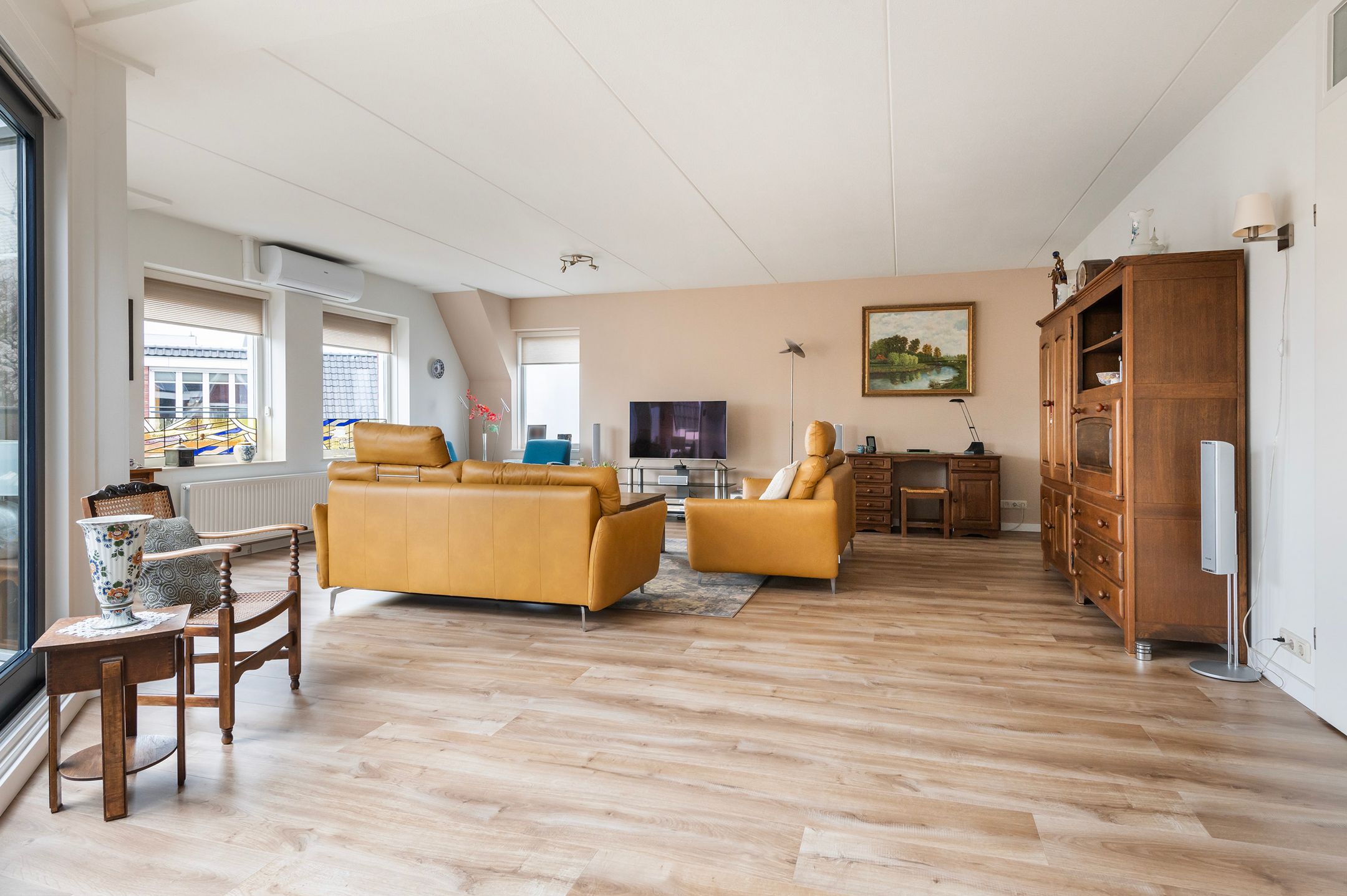 Foto 12 van Passage 15