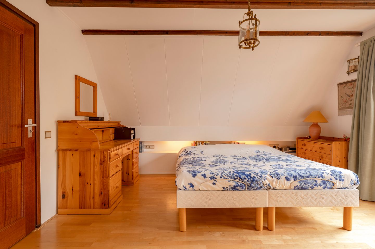 Distinctive villa with energy label A in popular De Kieviet neighborhood — 55