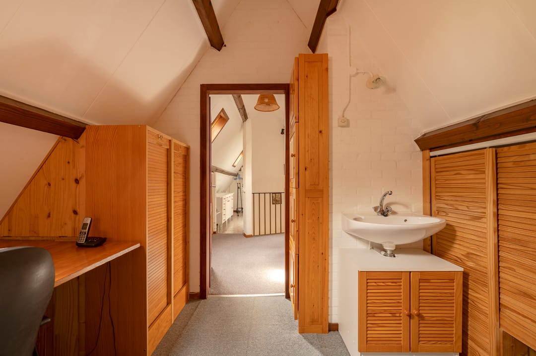 Distinctive villa with energy label A in popular De Kieviet neighborhood — 61