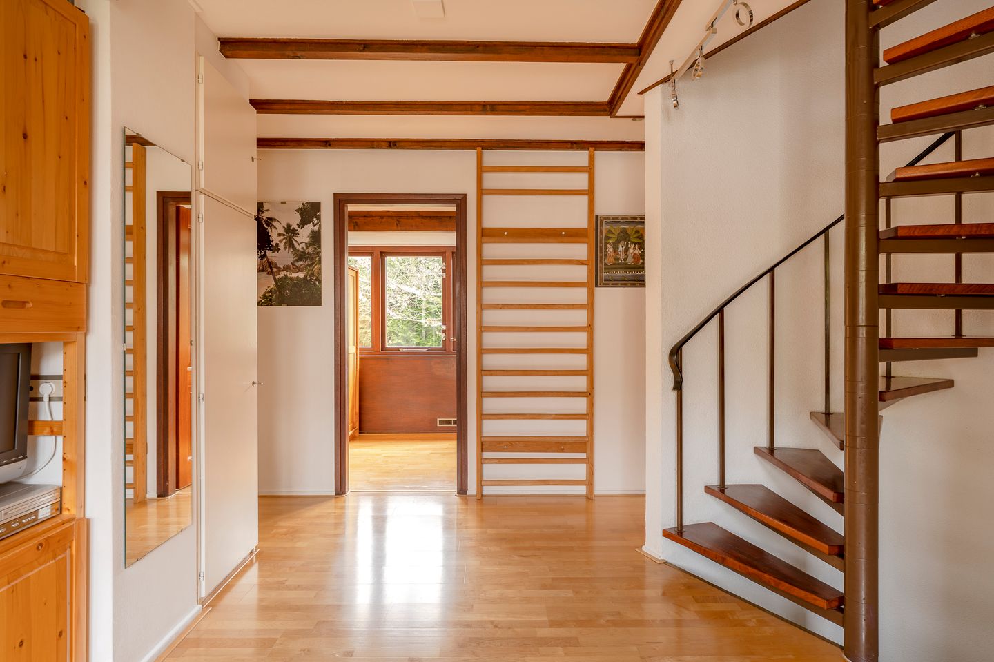 Distinctive villa with energy label A in popular De Kieviet neighborhood — 50