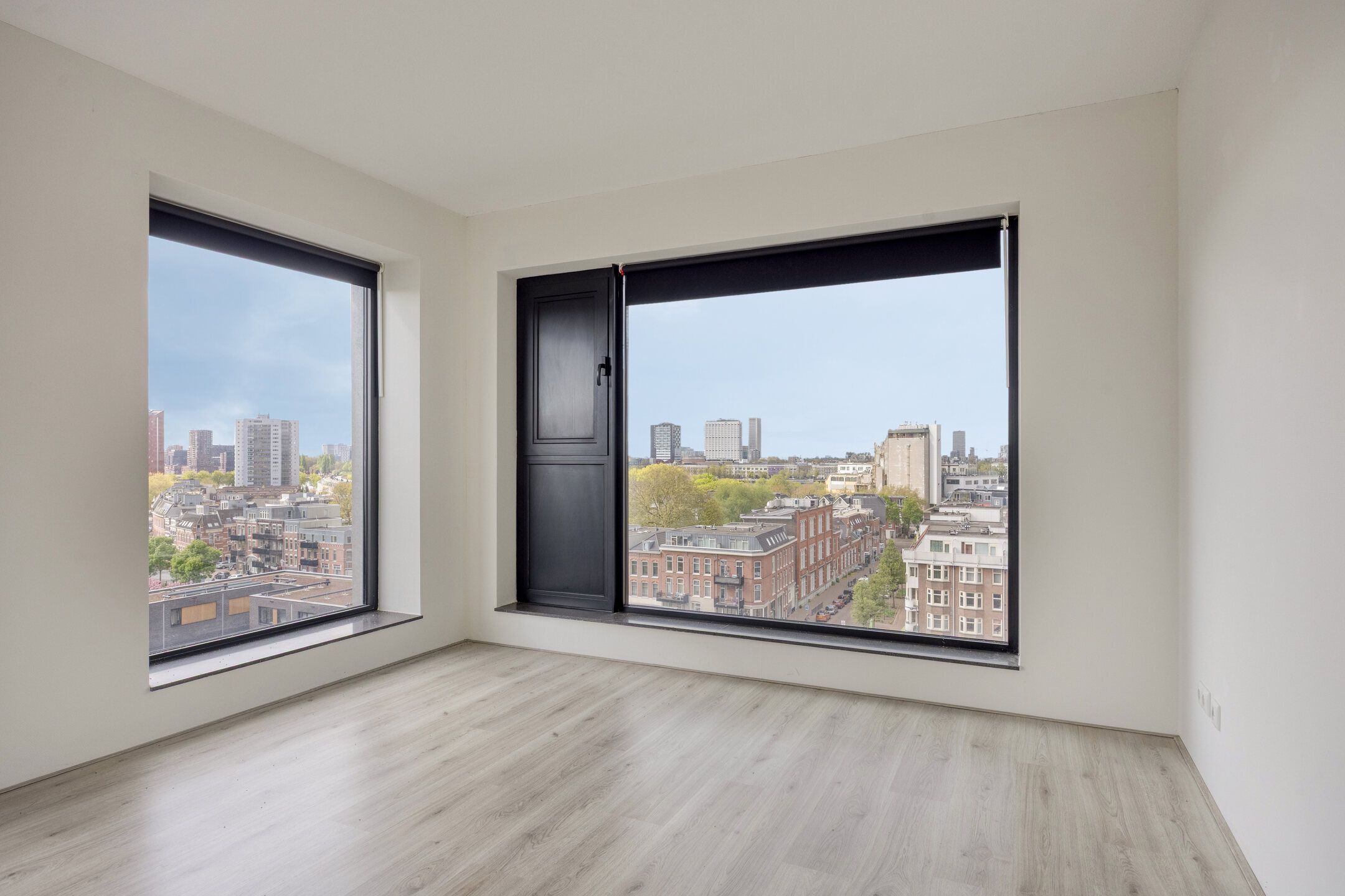 Foto 21 van Maashaven N.z. 667