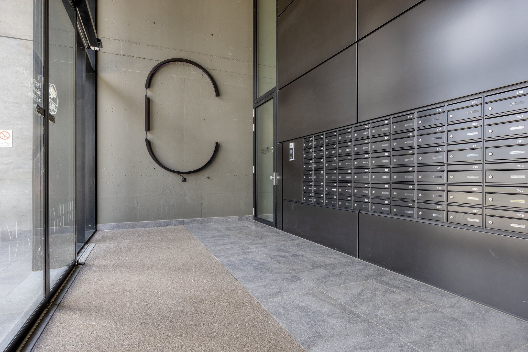 Foto 6 van Maashaven N.z. 667