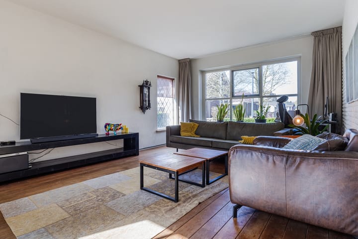 Photo 2 of Hugo de Grootlaan 21