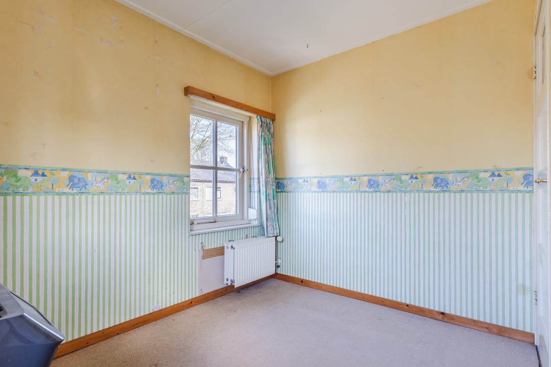 Spacious semi-detached home with generous garden in desirable Lochem-Oost — 28