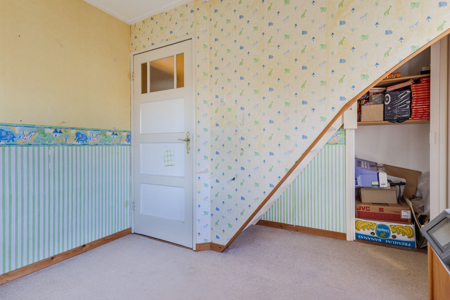 Spacious semi-detached home with generous garden in desirable Lochem-Oost — 29