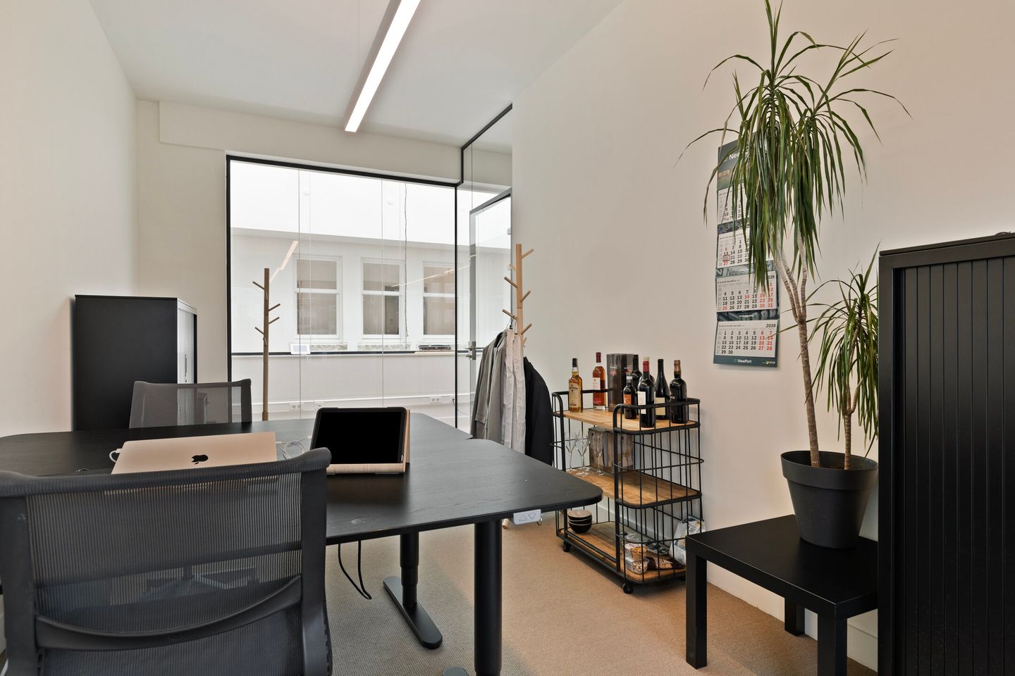 View photo 3 of Parklaan 8