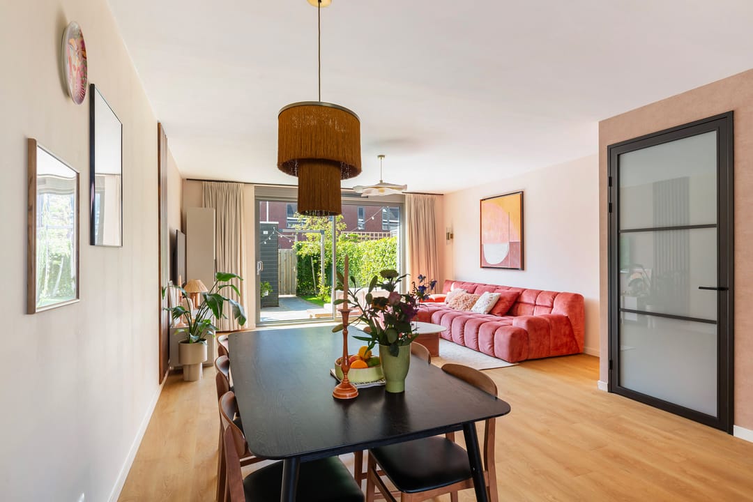 Modern Family Home in Green Wilgenrijk — 13