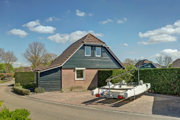 Photo 4 of Muidenweg 49
