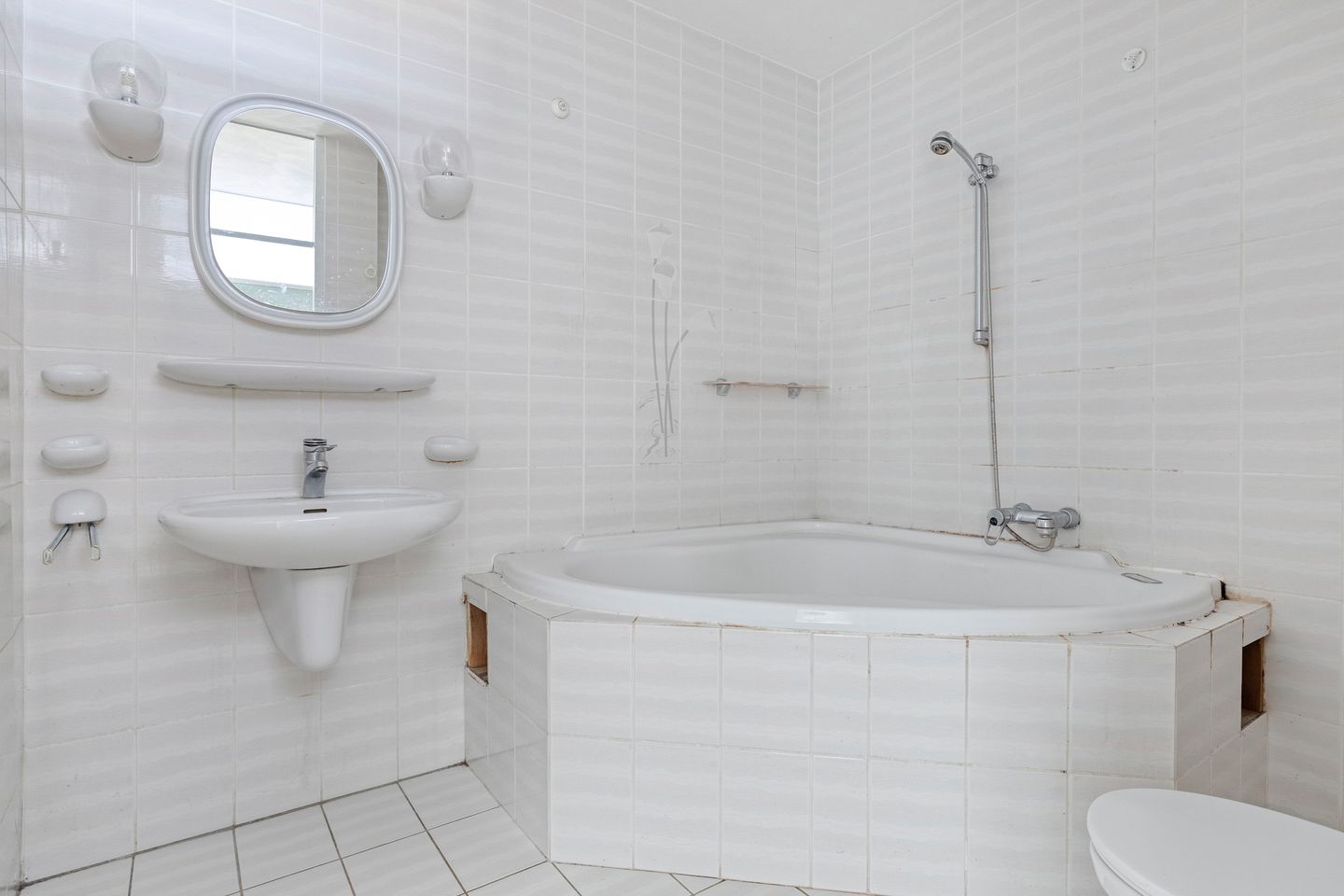 Foto 14 van Veenbesstraat 240