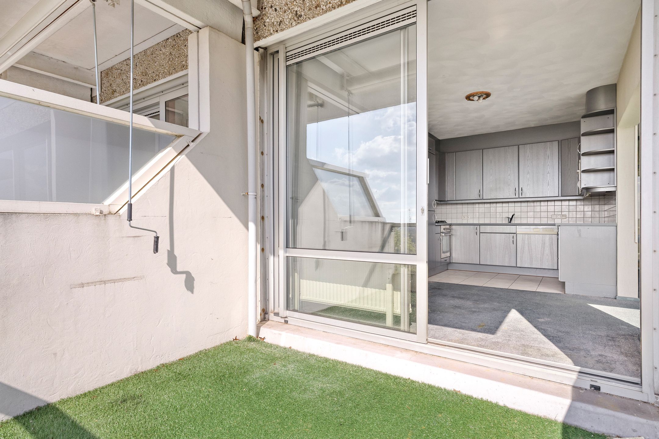 Foto 15 van Veenbesstraat 240