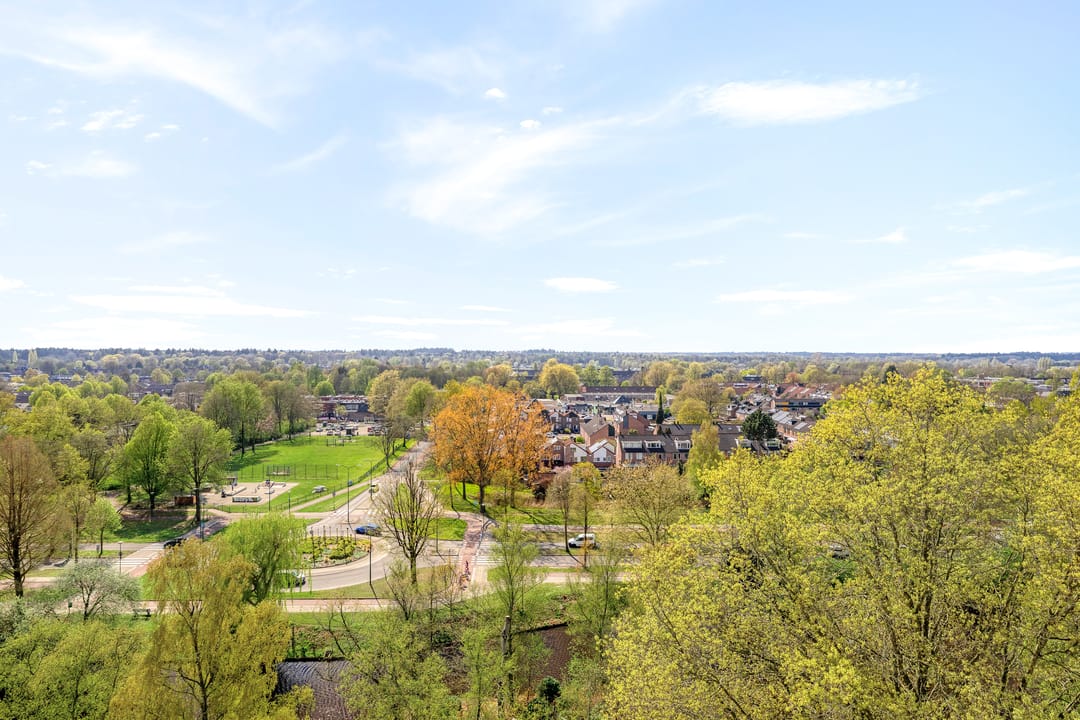 Foto 16 van Veenbesstraat 240