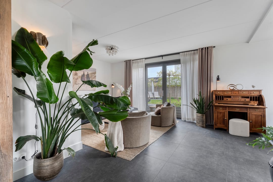 Photo 7 of Op de set 86