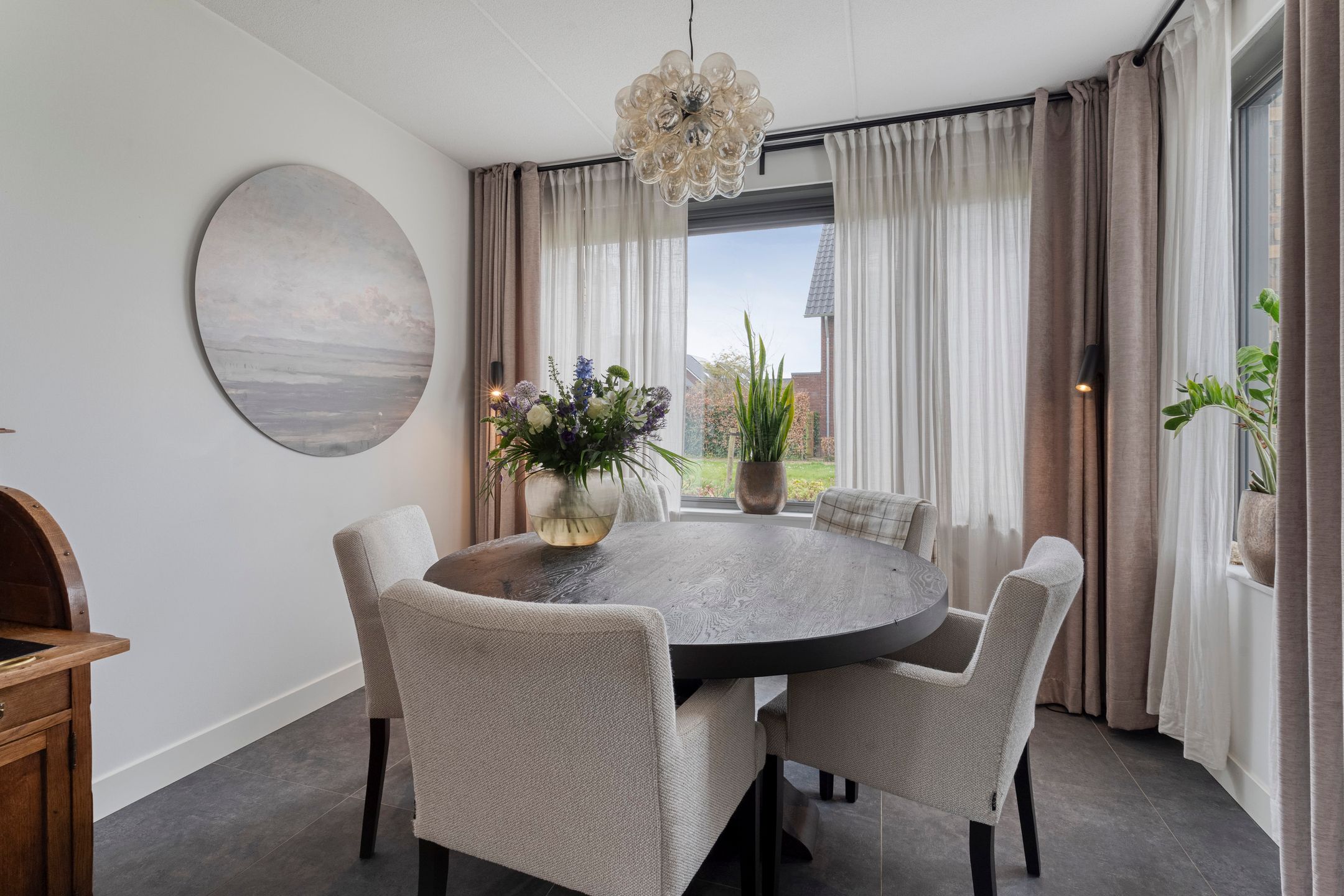 Photo 18 of Op de set 86