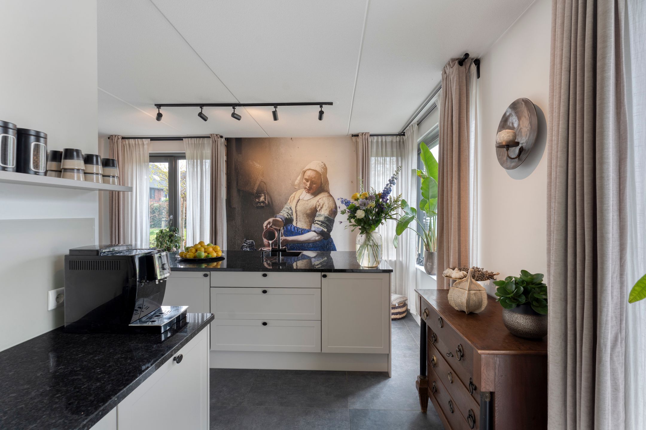 Photo 24 of Op de set 86