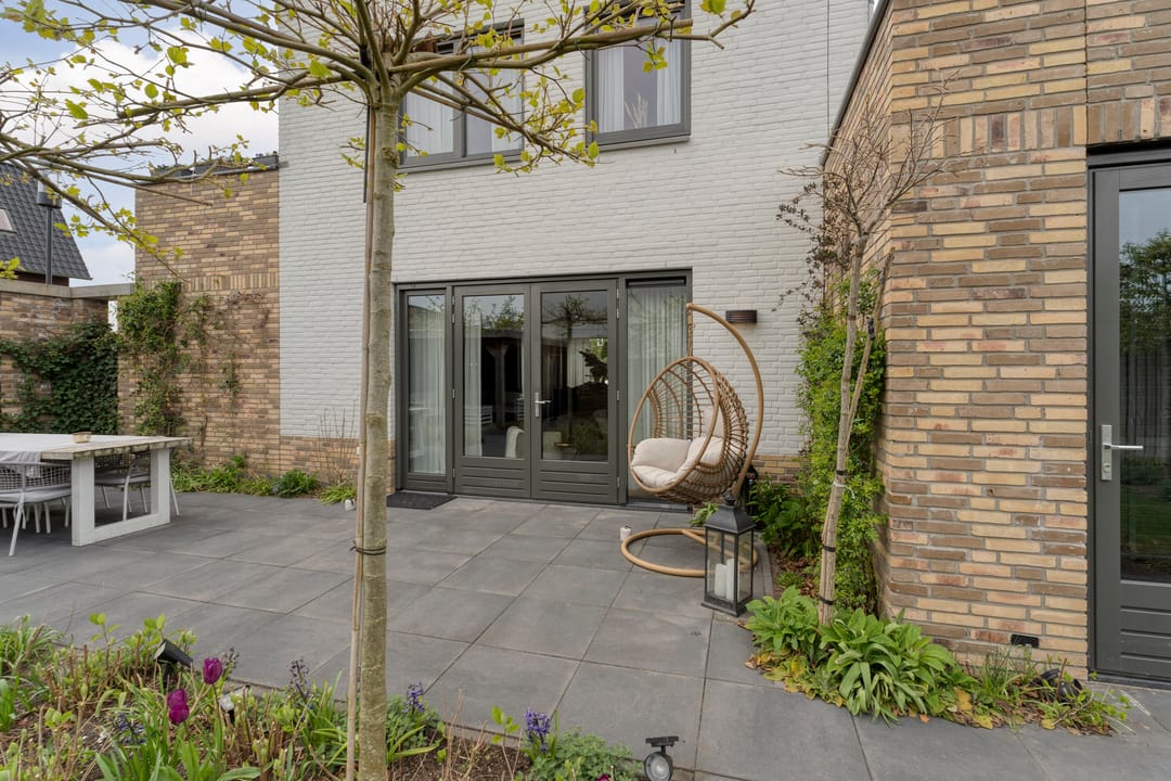 Photo 58 of Op de set 86